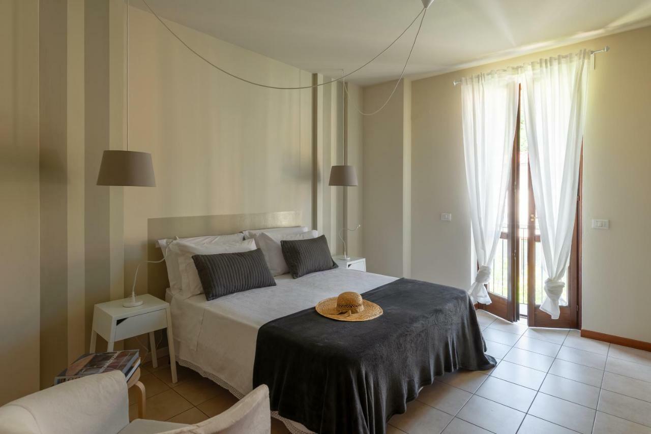 Appartamenti Corte Dei Cipressi Roe Extérieur photo